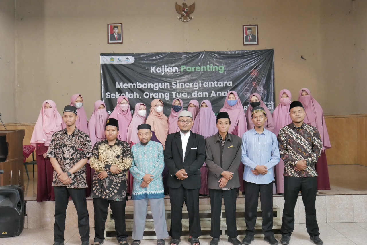 Kajian Parenting SDIT AR-RISALAH MIRI TA. 2022/2023